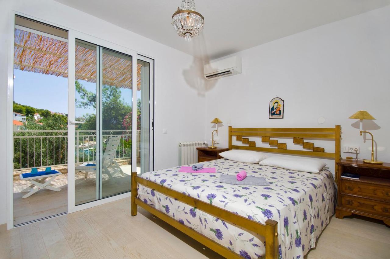 Holiday Home Duje Τρογκίρ Δωμάτιο φωτογραφία