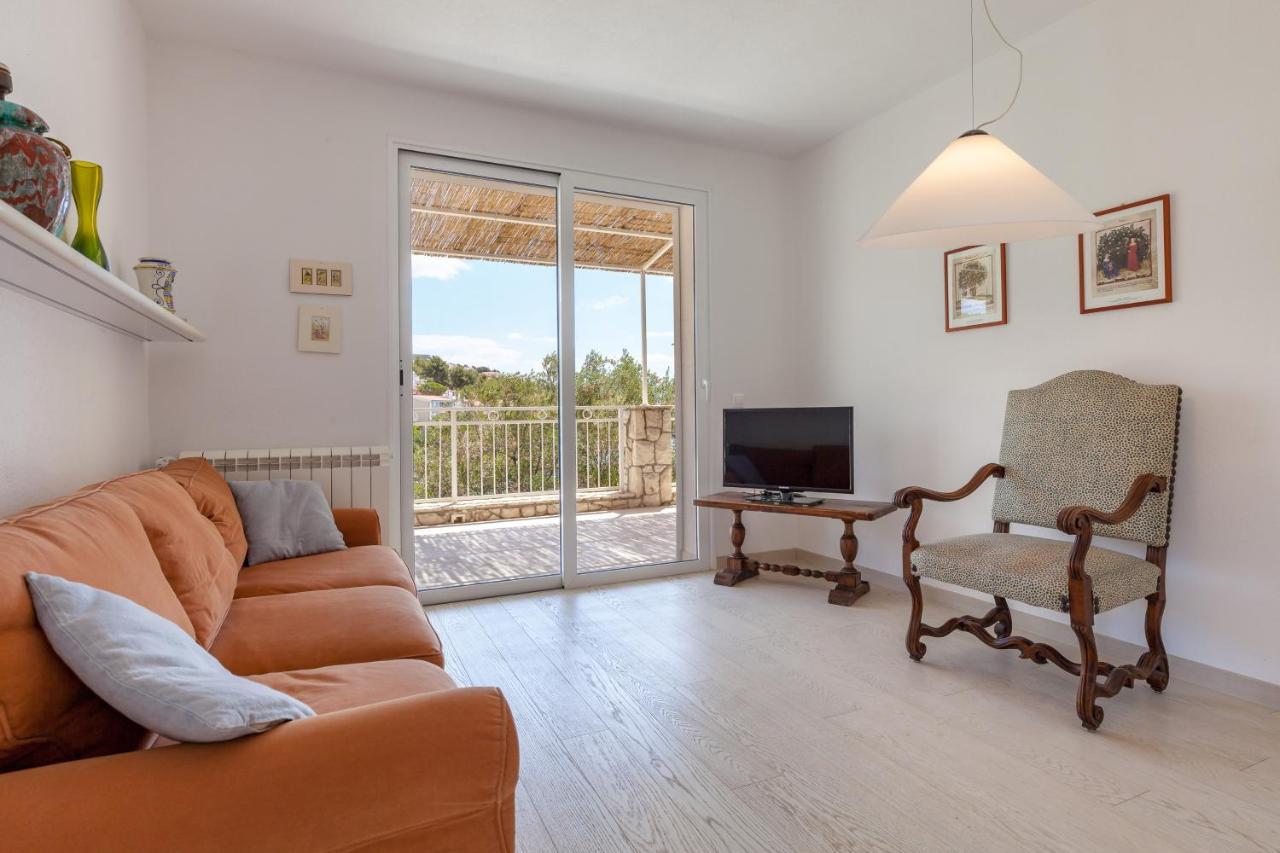Holiday Home Duje Τρογκίρ Εξωτερικό φωτογραφία